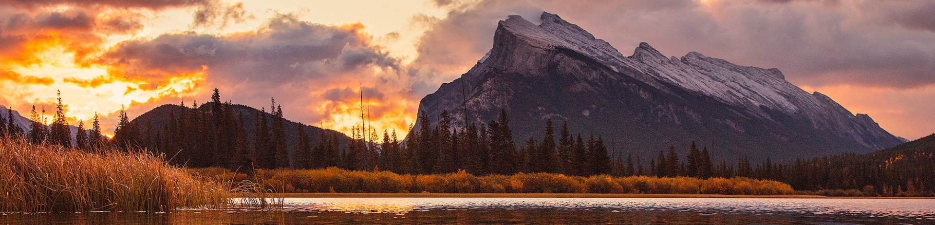 6 Day Fall Banff Itinerary Fairmont Banff Springs